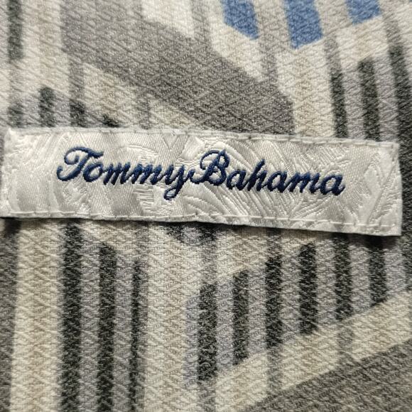 Tommy Bahama Men's Size Large Gray Blue Geometric Button Up Silk Blend Shirt - Picture 4 of 6